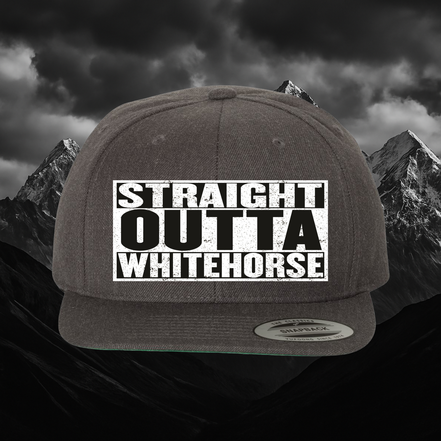 Whitehorse Flat Bill Snapback – Yupoong®